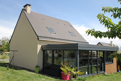 Maison Soulaire Et Bourg 6 pieces 115 m2