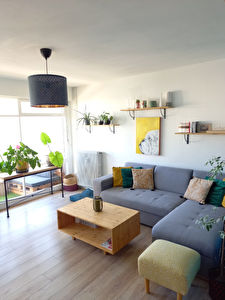 Appartement de type 3 Angers Lorette avec garage boxe et balcon