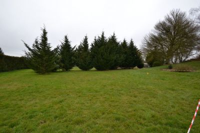 TERRAIN CONSTRUCTIBLE Entre Saint Barthelemy d'Anjou et Brain sur l'Authion - 680 m2