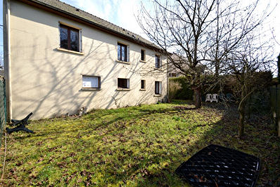 INVESTIR ! Maison 5 chambres La Dagueniere 143 m2 hab, jardin, garage !