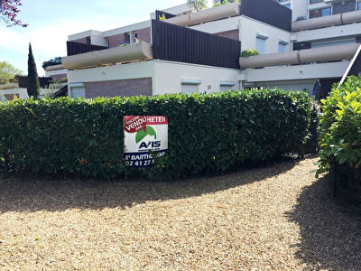 Appartement T4 premiere couronne d'ANGERS avec rez de jardin de 100 m2 ! avec jardin