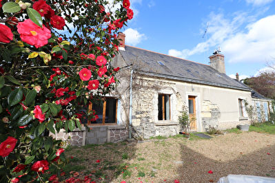 Maison ancienne Corne en coeur de Bourg