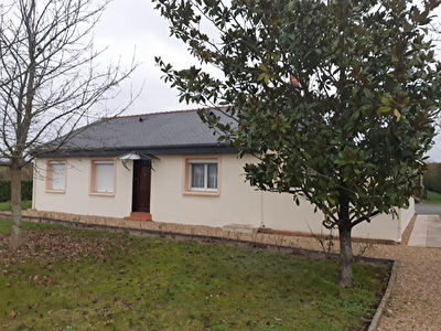 Corne Maison de plain-pied ,3 chambres avec 4220 m2 de terrain