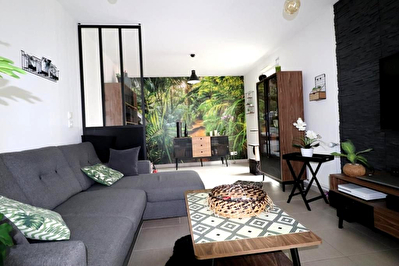 MONTREUIL JUIGNE maison 3 chambres dont 1 en rdc, jardin expose sud