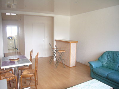 Appartement 3 pieces Centre Ploemeur