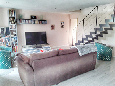 MAISON DE CAMPAGNE RENOVEE - REDENE