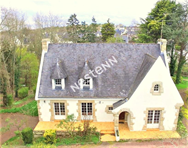 Spacieuse maison - CAUDAN Centre