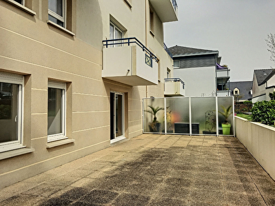 APPARTEMENT T3 AVEC GRANDE TERRASSE de 50m2 - 590Â Hors charges