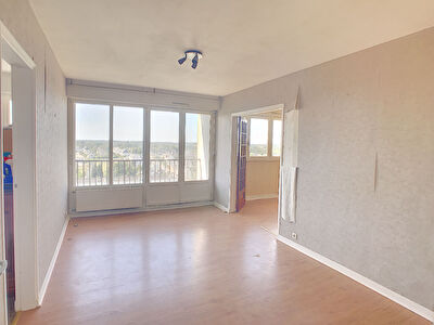Exclusivite - Appartement avec balcon a LORIENT.