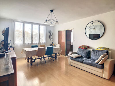 Appartement 5 pieces - LANESTER - LE PLESSIS
