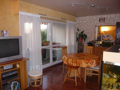 APPARTEMENT SARTROUVILLE - 4 pieces - 90 m2