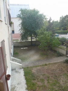 APPARTEMENT BEZONS - 2 pieces - 33,91 m2