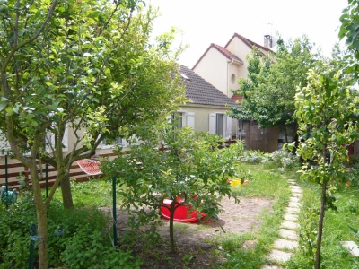 MAISON SARTROUVILLE - 9 pieces - 150 m2