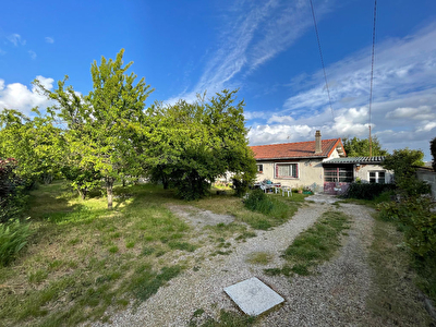 Maison 5 pieces 115 m2 sur un terrain de 988 m2