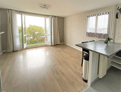 Appartement 2 pieces 50 m2, Centre Ville de Houilles