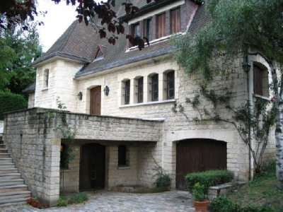 CORMEILLES EN PARISIS - 6 pieces - 188 m2