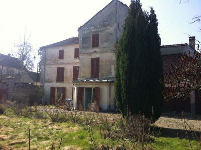 BATIMENT A RESTAURER PLAILLY - 7 pieces - 200 m2