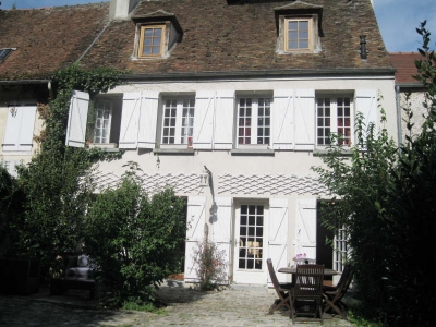 MAISON MITOYENNE PLAILLY - 5 pieces - 130 m2