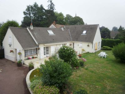 MAISON PLAILLY - 7 pieces - 200 m2