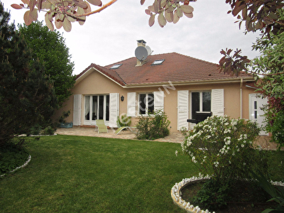 Maison Saint Witz 7 pieces 189.59 m2