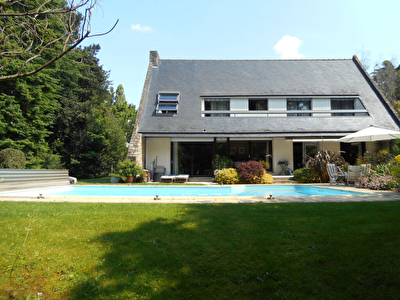 Maison d'Architecte a pieds du centre ville d'Auray
