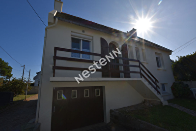 Maison Saint Pierre Quiberon, a pied de la plage de la baie