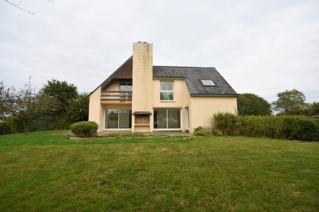 Maison Contemporaine A Vendre A Pluvigner