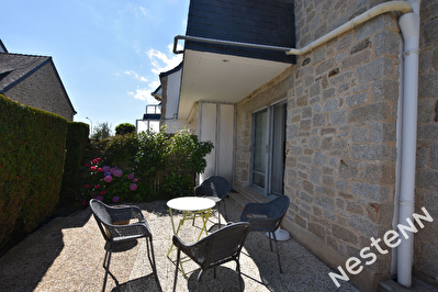 Appartement renove de 2 pieces en rez de chaussee, commerces a pied a Carnac plage