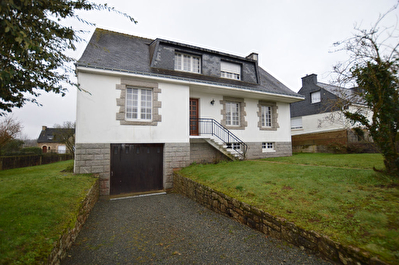 Maison a vendre a Baud