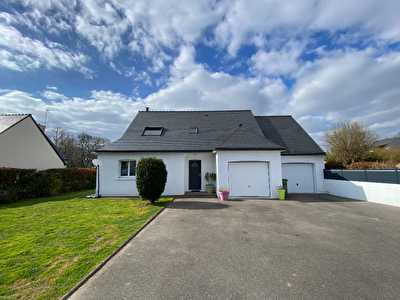 Maison 4 chambres - 770 m2 de jardin