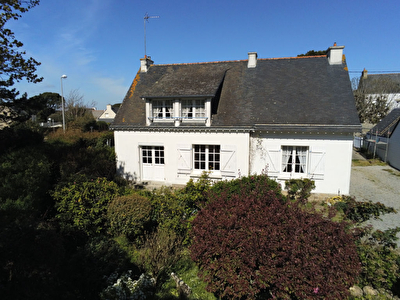 LA TRINITE SUR MER - Jolie maison a renover // secteur Kerhino