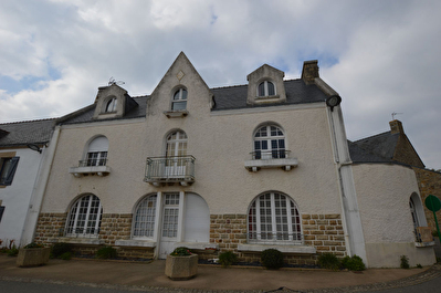 Maison familiale de 5 chambres dans le bourg