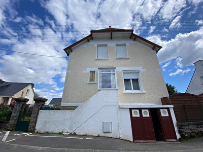 Maison des annees 30 - a renover - AURAY
