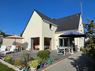 QUIBERON - Propriete avec piscine et pool house