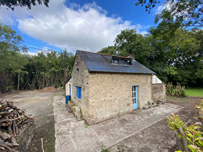 Maison en pierre a renover - Pluneret