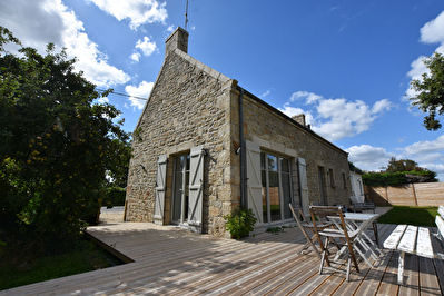 Charmante maison en pierre entierement renovee a La Trinite Sur Mer