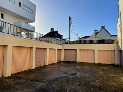 Parking / box Auray
