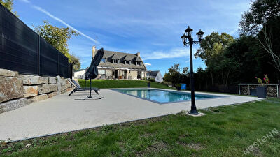 Maison a vendre a Baud 7 pieces d'une surface de 168 m2
