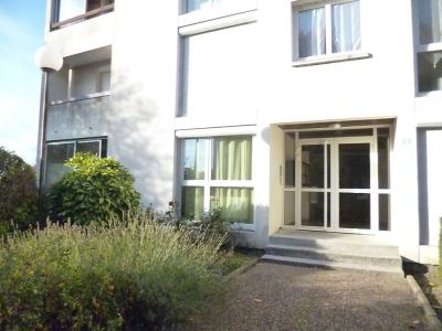 Appartement ORLEANS Quartier Madeleine. F3 lumineux avec balcon
