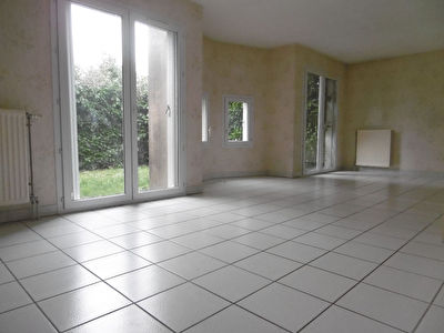 Maison T4 - St Loup - St Jean De Braye 102.78 m2 - Jardin - garage