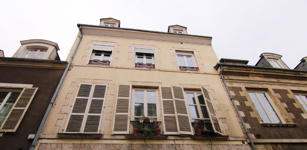 photos n°1 ORLEANS Boeuf Saint Paterne / Bannier / Médiathèque - Grand appartement T2 évolutif avec grenier et cave !