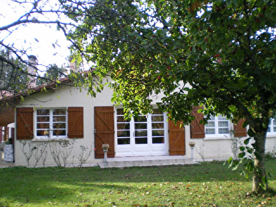 LANDAISE BENQUET - 6 pieces - 105 m2