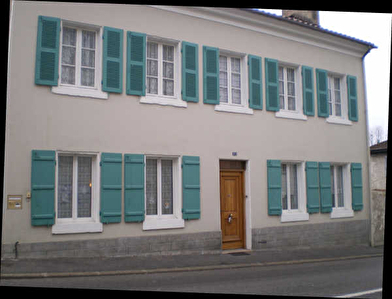 MAISON DE VILLE ST SEVER - 6 pieces - 188 m2