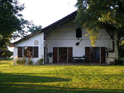 ANCIENNE MAISON GAILLERES - 6 pieces - 129,89 m2