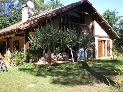 MAISON D'ARCHITECTE BENQUET - 7 pieces - 150 m2