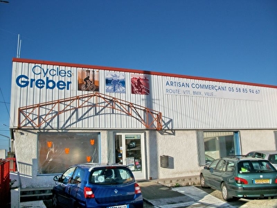 Local commercial Mont De Marsan 200 m2