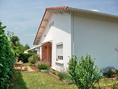 Maison Saint Pierre Du Mont 3 pieces 77m2