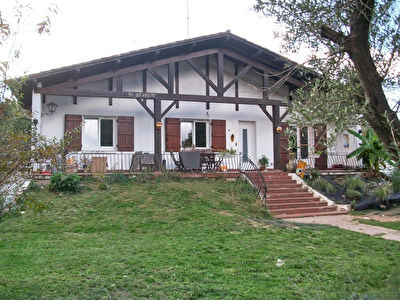 Maison Saint Pierre Du Mont 5 pieces 123 m2
