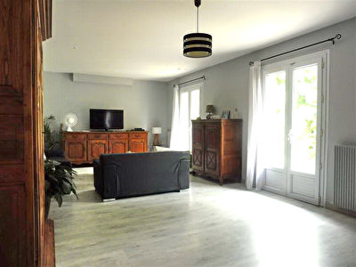 Maison Saint Pierre Du Mont 7 pieces 172 m2