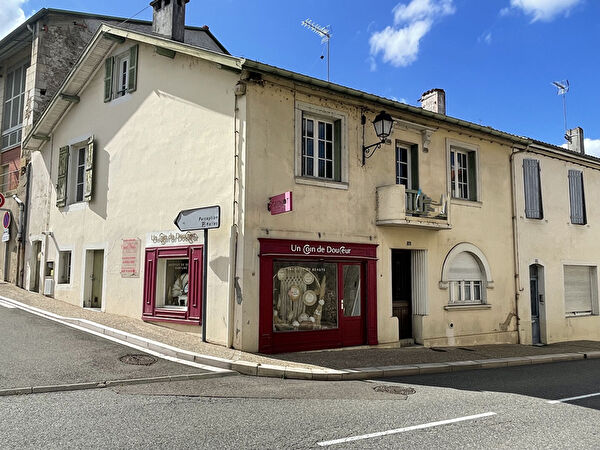 Appartement Saint Sever 5 pieces 106 m2